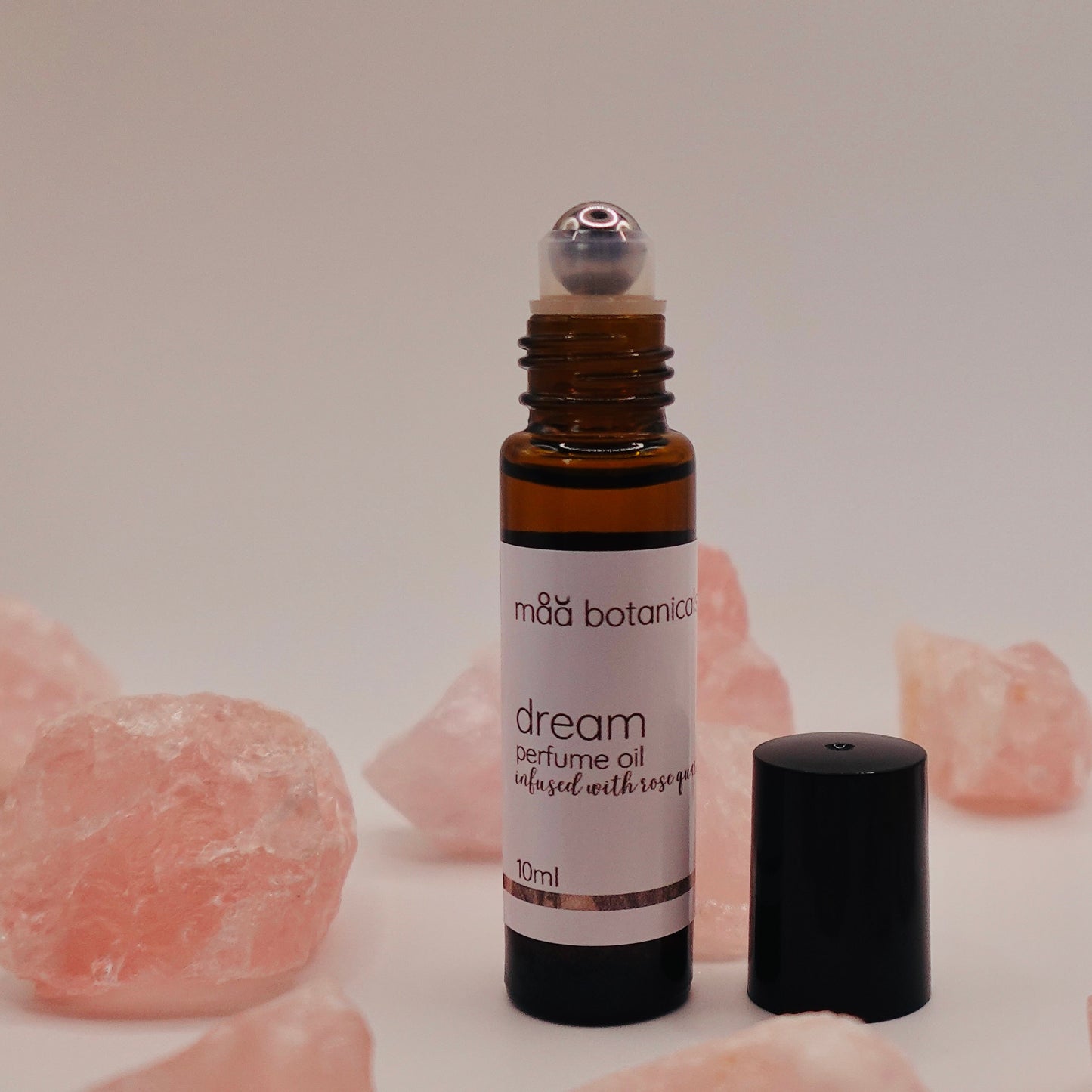 maa botanicals dream roll-on perfume oil with rose quartz crystals 
