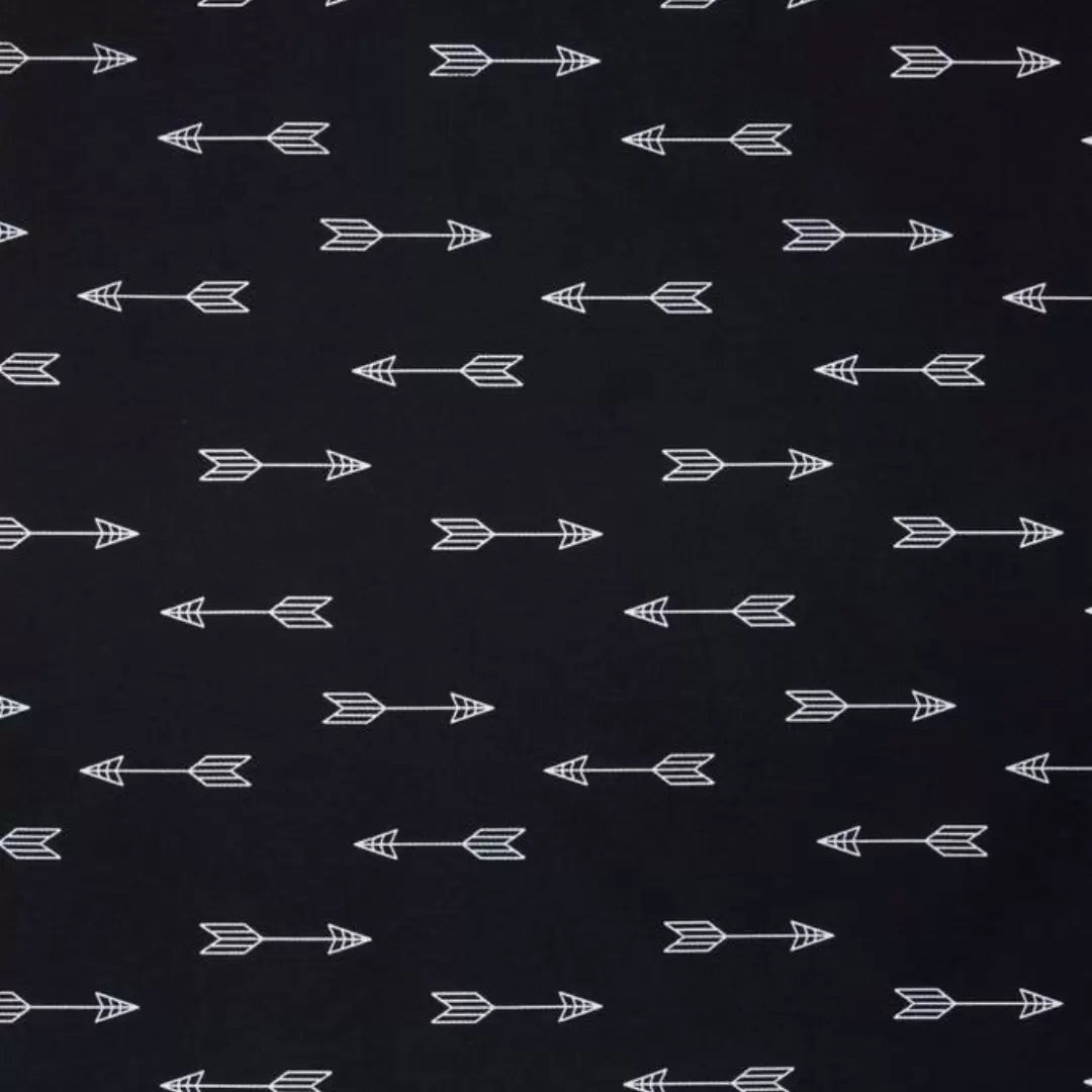 White arrows pattern on a black background
